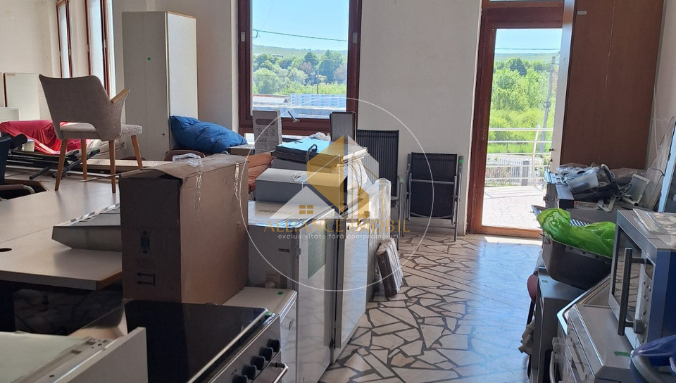 Spații comerciale de închiriat în Bistrița – locația ideală pentru afacerea ta.