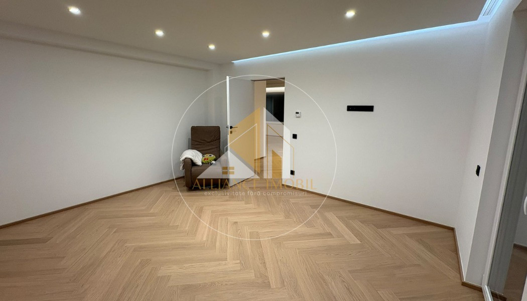 PENTHOUSE EXCLUSIVIST | SUPRAFATA TOTALA 250 MP: 153mp APARATAMENT+ 97mp TERASA