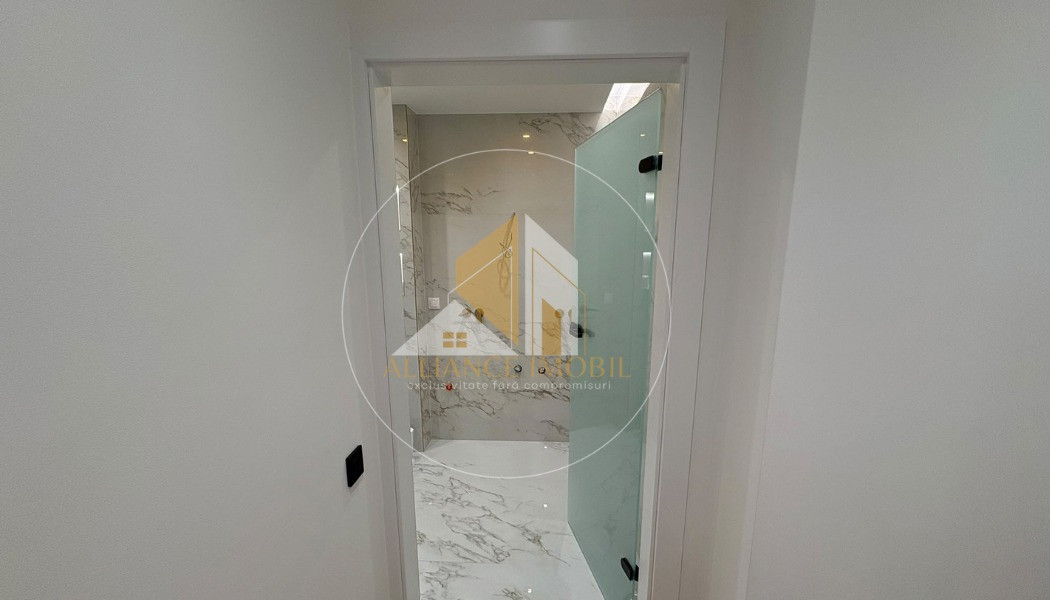 PENTHOUSE EXCLUSIVIST | SUPRAFATA TOTALA 250 MP: 153mp APARATAMENT+ 97mp TERASA