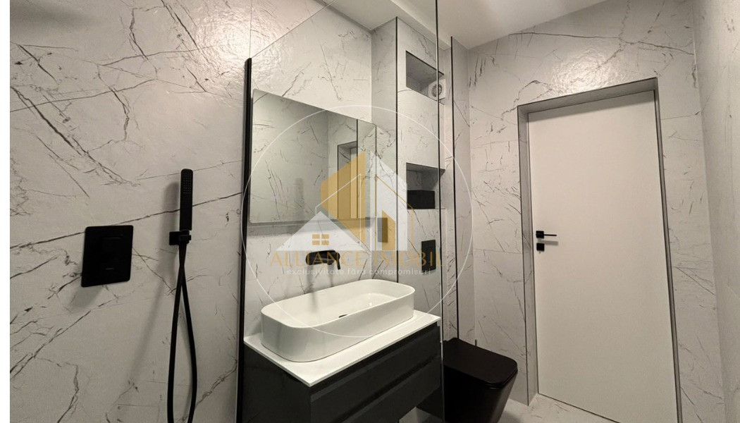 PENTHOUSE EXCLUSIVIST | SUPRAFATA TOTALA 250 MP: 153mp APARATAMENT+ 97mp TERASA