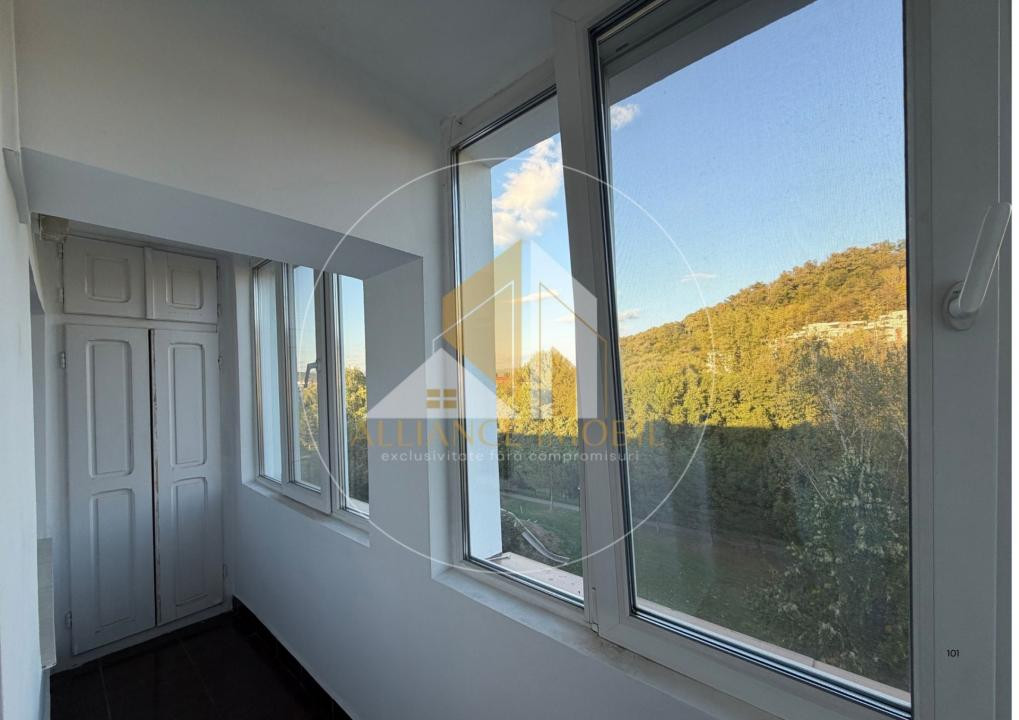 Apartament de închiriat – Strada Ștefan cel Mare nr. 22, Bistrița
